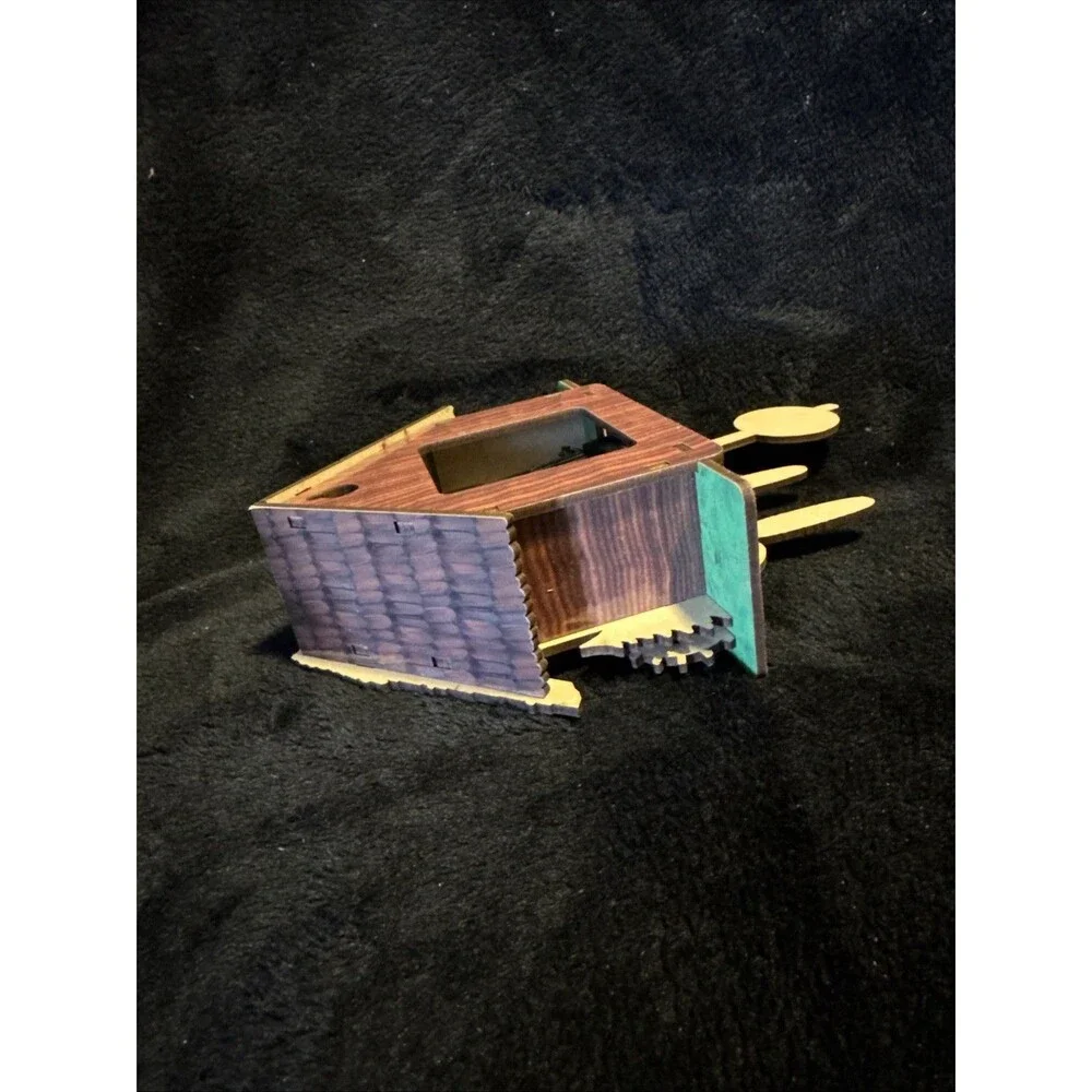 Vintage 90s Wooden House Hanging Wall Cuckoo Clock Analog hd-1688